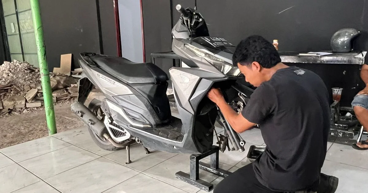 Solusi Praktis Mengatasi Sokbreker Depan Motor Honda Sering "Mentok" Saat Berboncengan